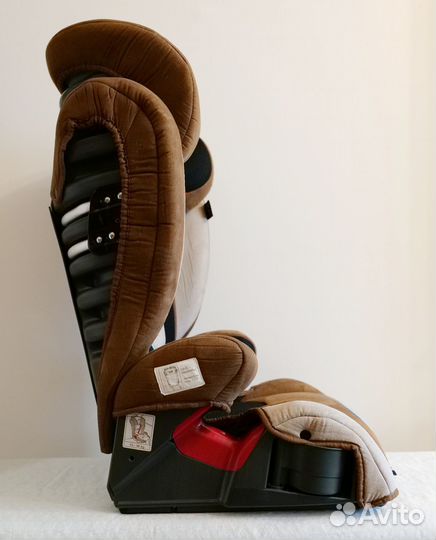 Автомобильное кресло Diono Monterey-2 (коричневое)