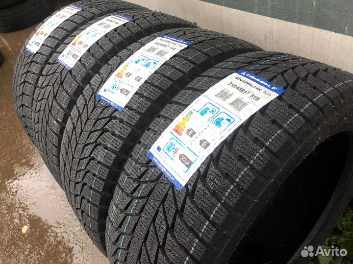 Triangle PL01 215/45 R17 91R