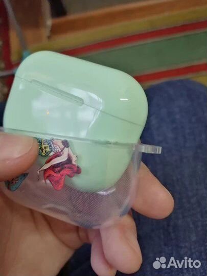 Чекол на Apple AirPods Pro