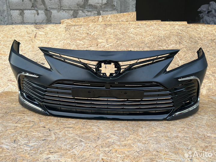 Бампер передний рестайлинг на toyota camry v70-75