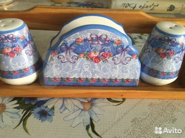 Сервиз ссср,графин,пиалы,кремосбивалка,стопки,ваза