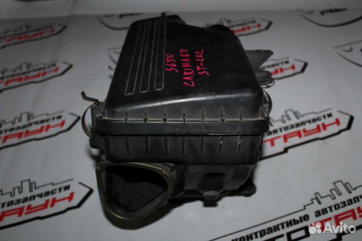 Корпус воздушного фильтра toyota carina ED celica
