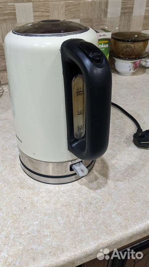 Эл чайник Midea