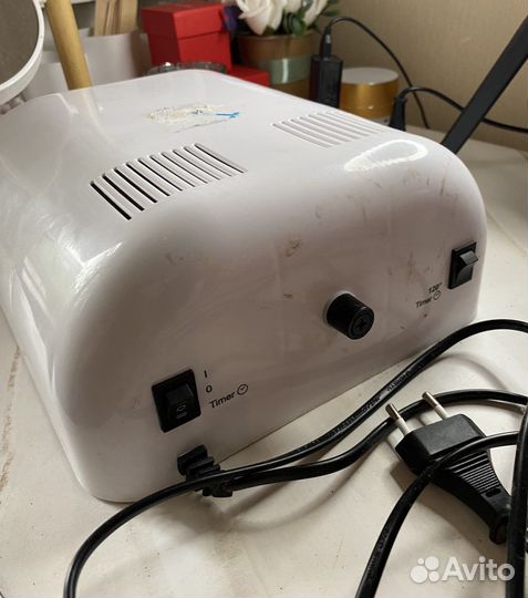 Лампа для маникюра