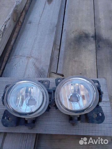 Противотуманная фара правая