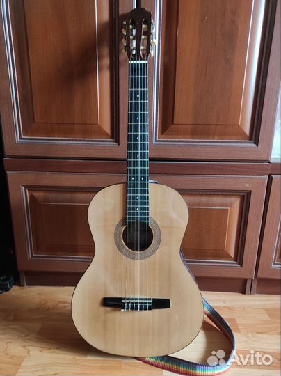 Гитара hohner HC 06