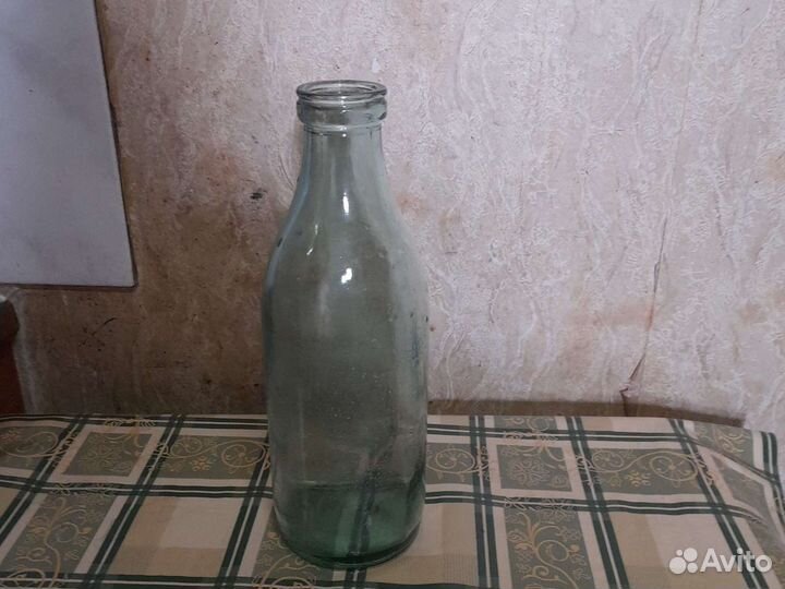 Банка, бутылки