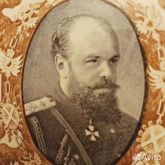 Коллекционная антикварная тарелка