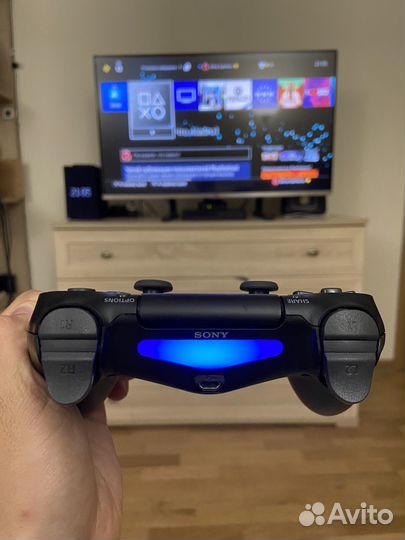 Sony PS4 slim 1tb (2 геймпада)