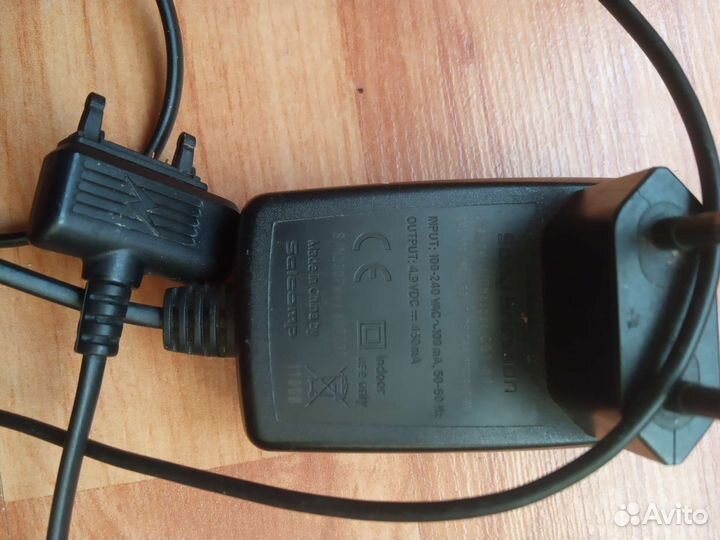 Зарядные устройства телефонов Samsung, LG, Sony