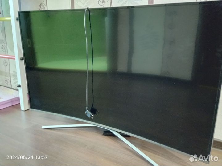 Телевизор Samsung на запчасти