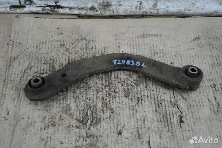 Рычаг подвески задний левый Dodge Caliber 1