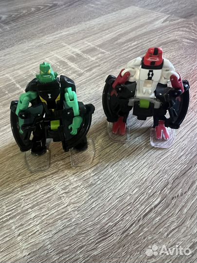Игрушки Ben 10 часы