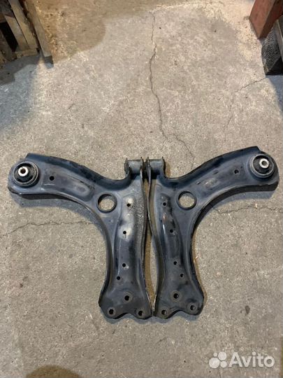 Рычаг нижний audi a1 8x оригинал