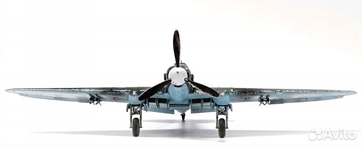 Модель самолета Ил-2 масштаб 1/48