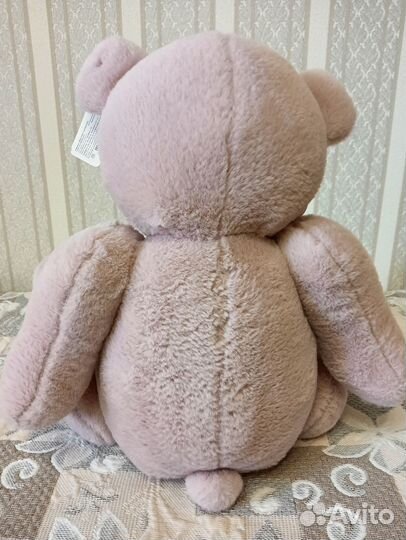 Плюшевый медведь