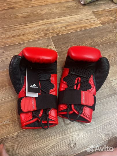 Боксерские перчатки 16 унций