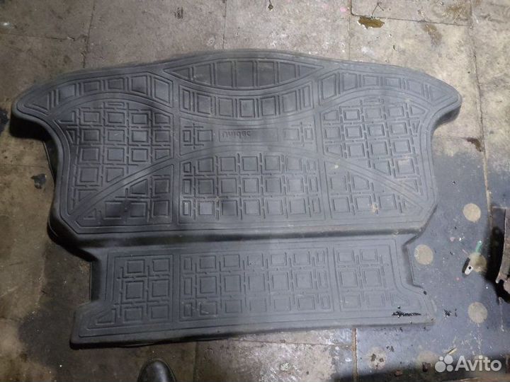 Коврик багажника Geely Emgrand Ec7