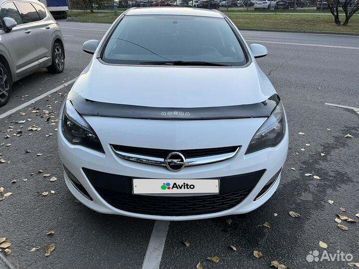 Opel Astra, 2012