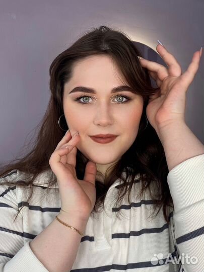 Окрашивание бровей