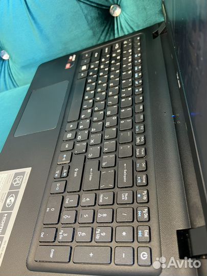 Игровой Acer ES1 AMD A8 Radeon FHD SSD