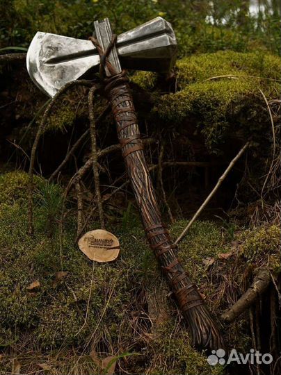 Топор двусторонний Гром