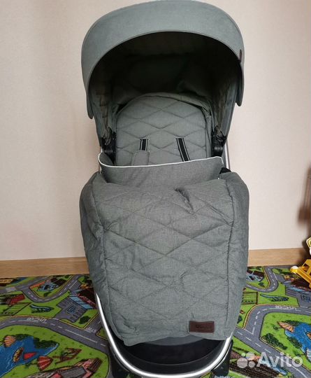 Прогулочная коляска carrello vista