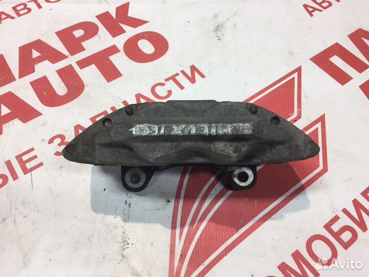 Суппорт передний левый для Toyota Hilux 2013