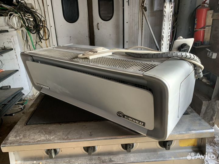 Воздушно тепловая завеса defender 100EHN