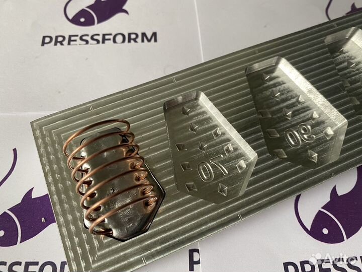 Форма чпу для литья кормушек с пружиной