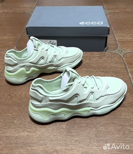 40 Кроссовки Ecco ELO W 810833/60141