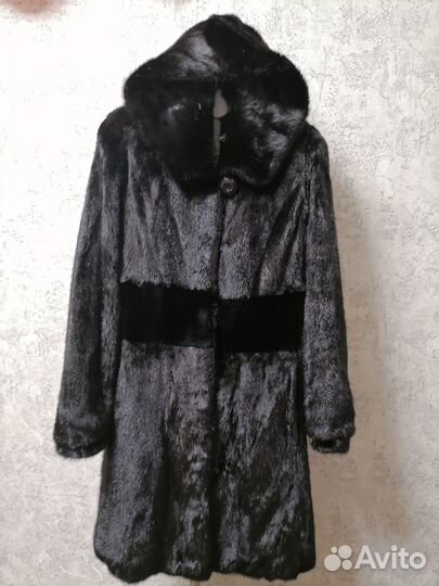 Продам норковую шубу