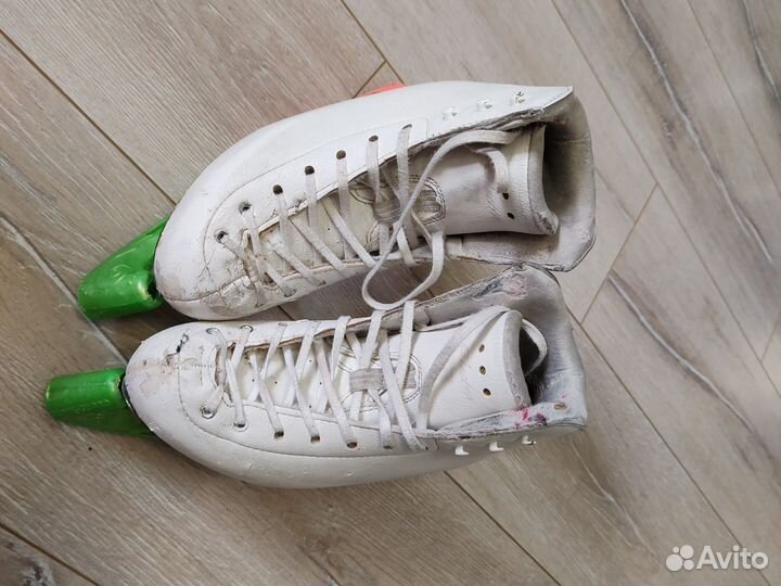 Коньки фигурные Risport 210