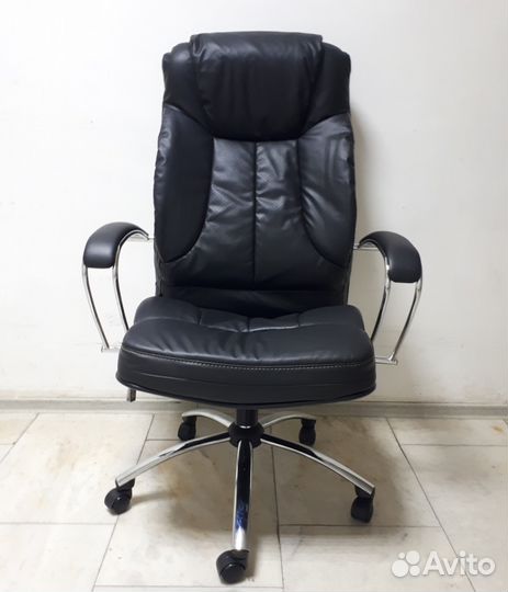Кресло руководителя LK-12 CH