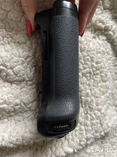 Батарейный блок Nikon