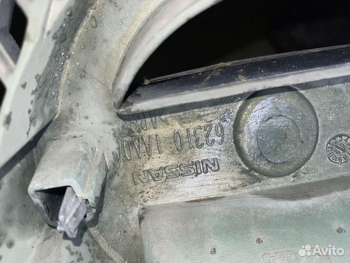 Решетка радиатора 62310-1AA0A Nissan Murano Z51 де