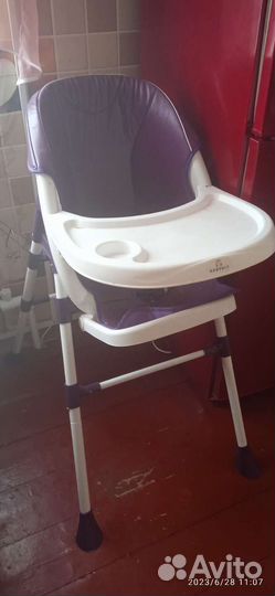Стул для кормления