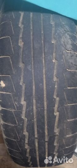 Kumho Road Venture ST KL11 235/75 R16