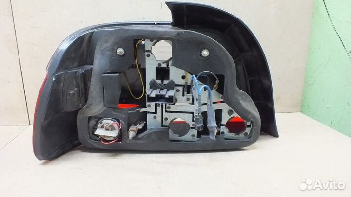 Фонарь задний правый BMW e39