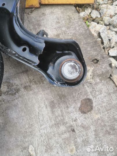 Запчасти на премьера нисан