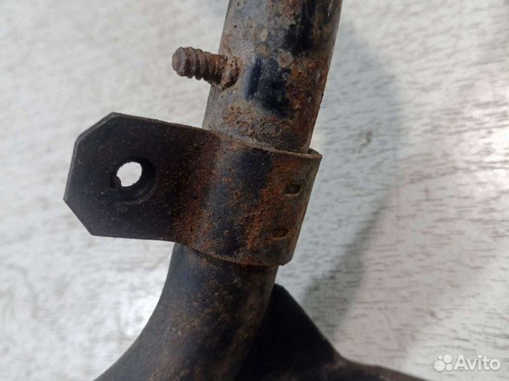 Трубка охлаждения Volkswagen Passat B4