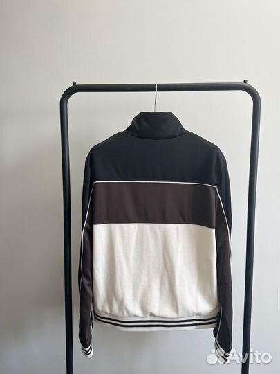 Женская кофта на молнии Celine