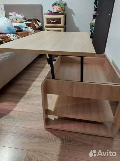 Журнальный столик