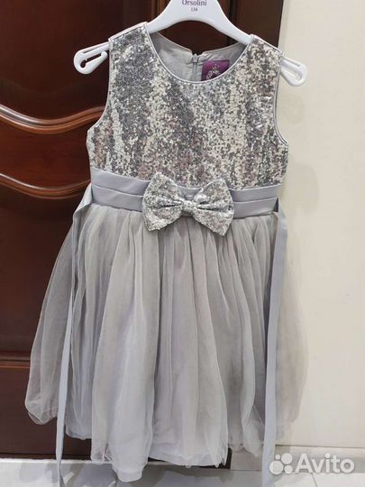 Нарядное платье для девочки 134см