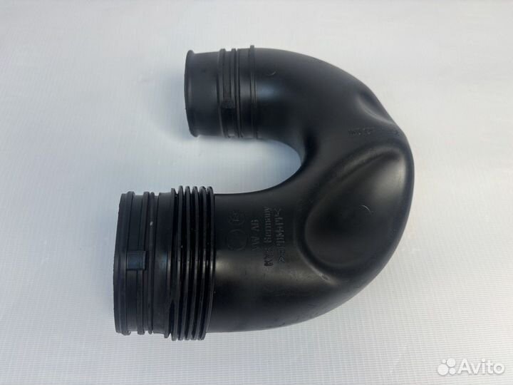 Патрубок воздушного фильтра 1k0129618an 1k0129618c
