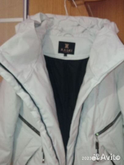 Пуховик женский