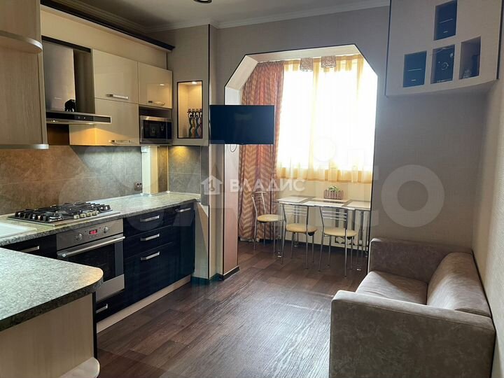 3-к. квартира, 78 м², 9/10 эт.