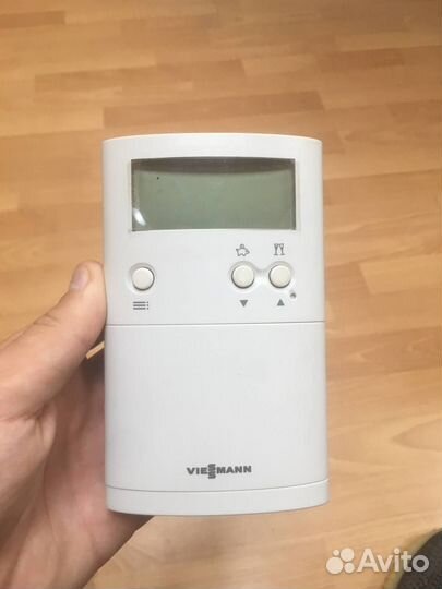 Блок управления (терморегулятор) vitotrol 100 utdb