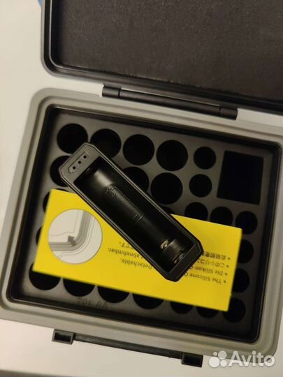 Органайзер для батареек с тестером