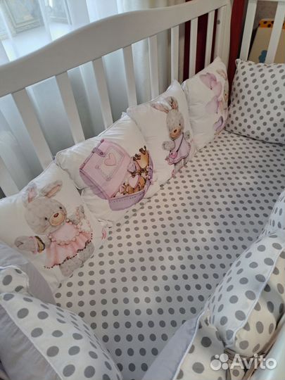 Кровать с маятником